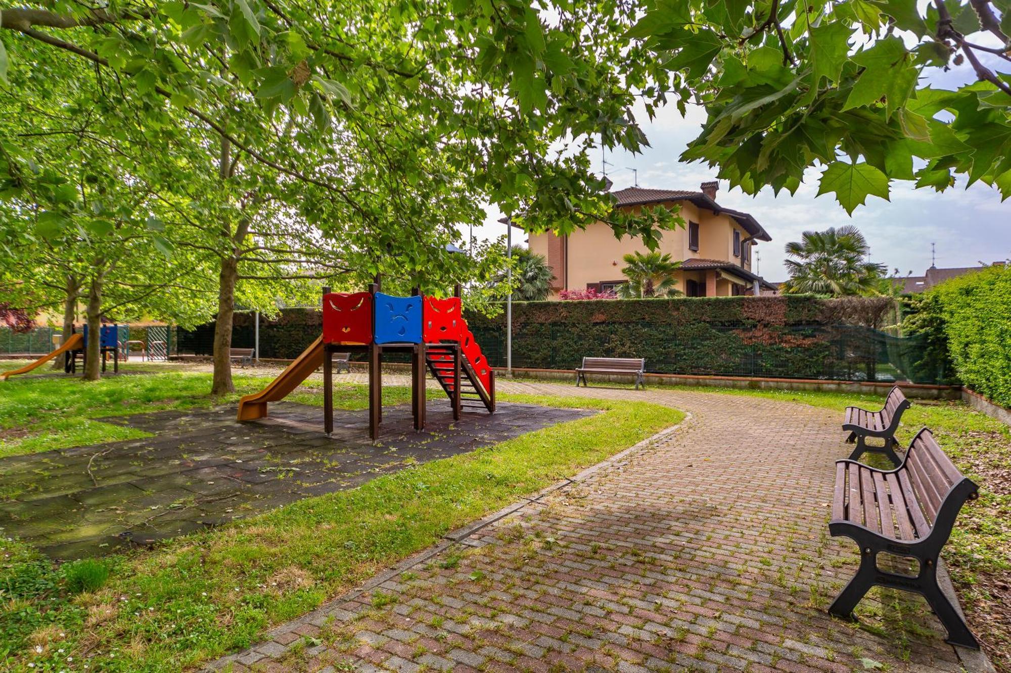 El Sol Residence - Modern House Near Milan Dresano Buitenkant foto
